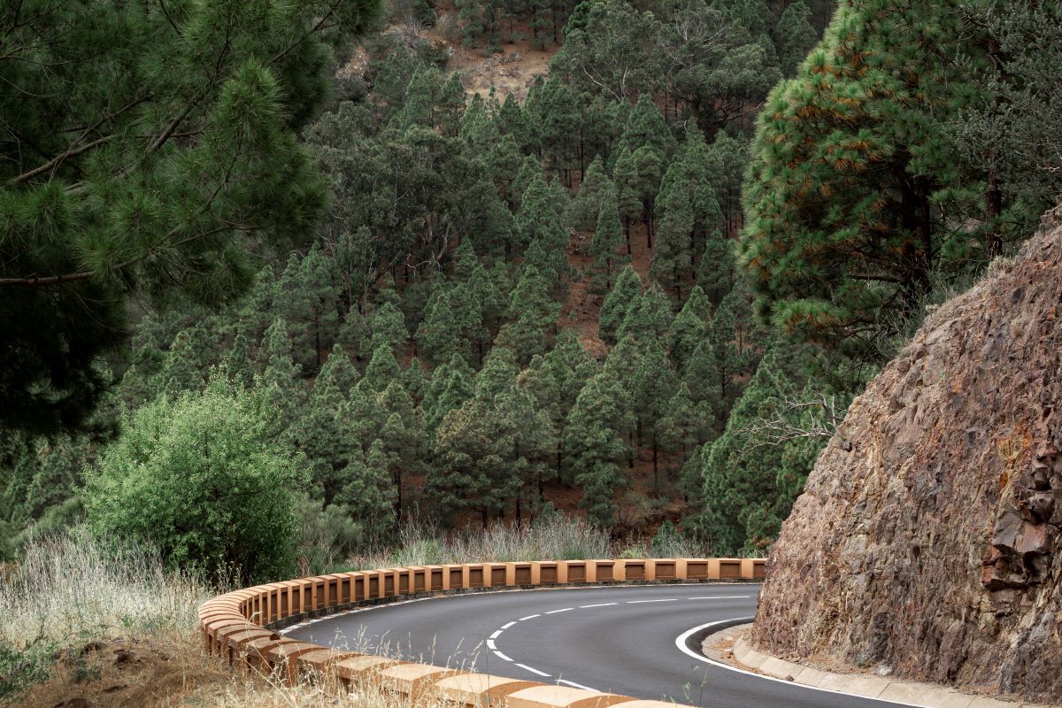 ROUTES THROUGH ANDORRA IN SPRING